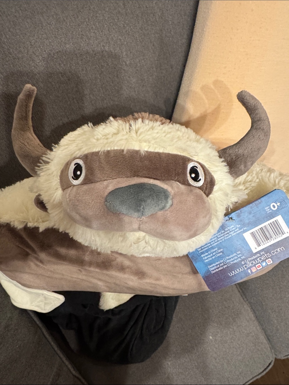 Nickelodeon Plush Buffalo Hood in Cream and Brown